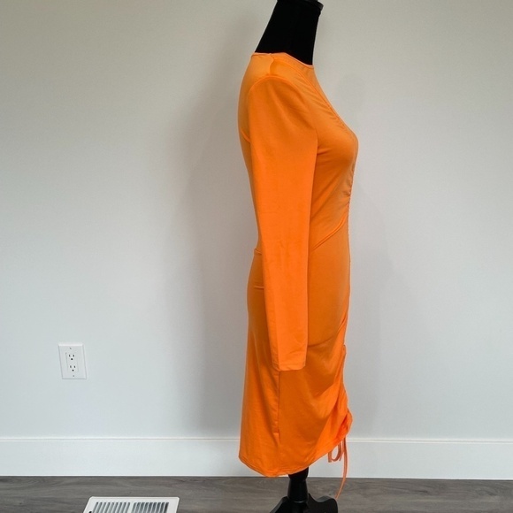 Ruched Draw Strings Bodycon Midi Dress - Picture 5 of 9